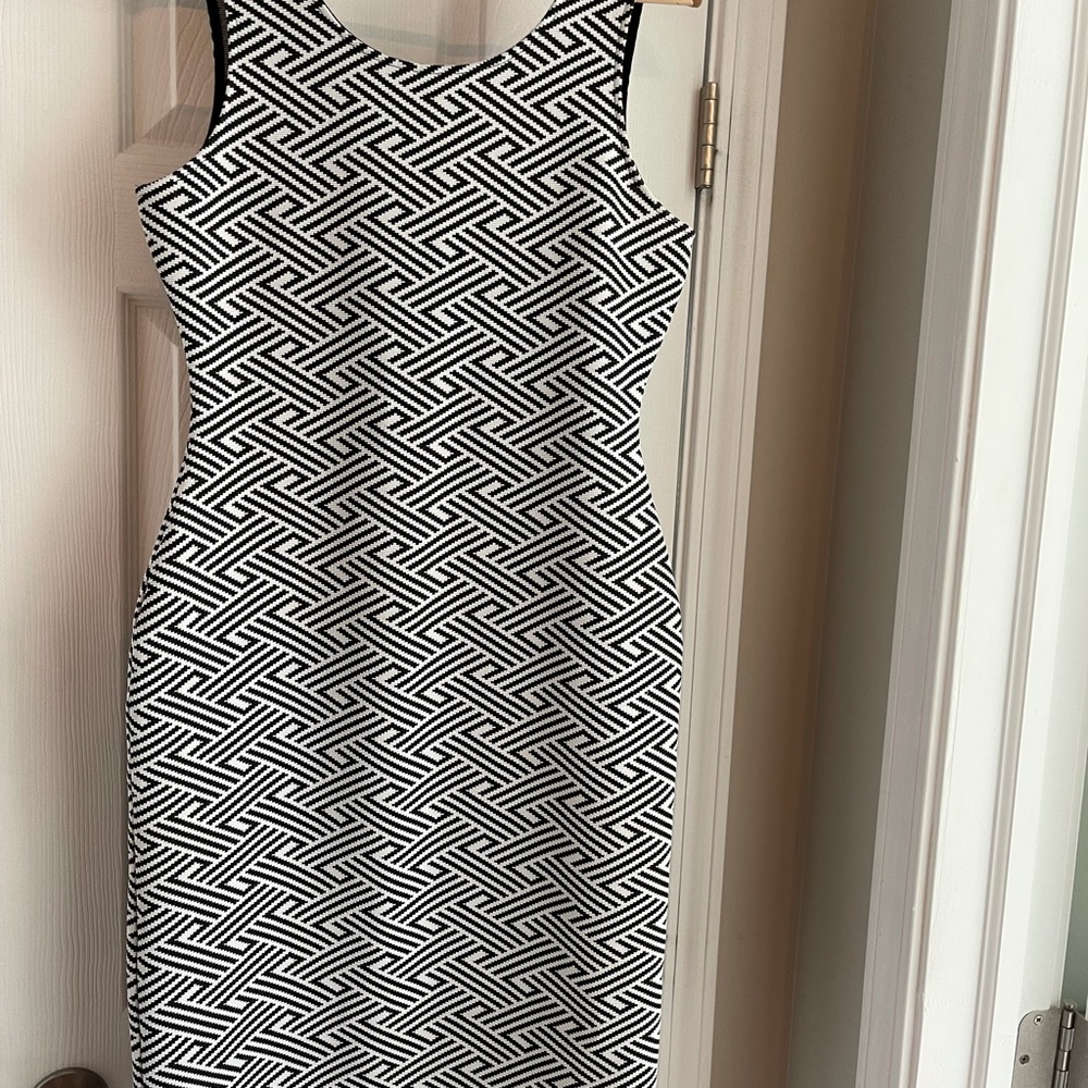 RD STYLE DRESS